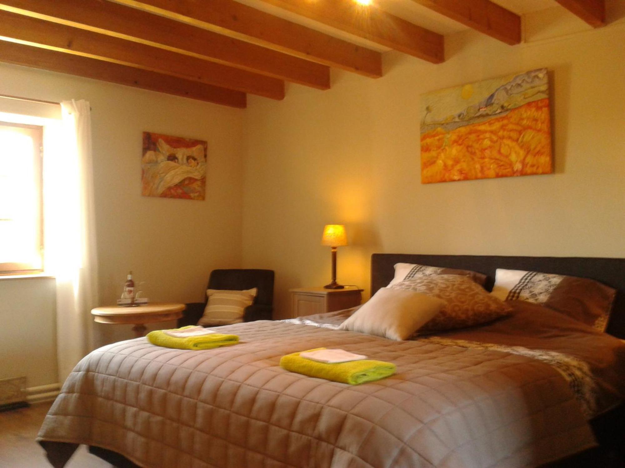 Luxury B&B Maison A Votre Sante, In Bordeaux Wine Region Savignac-de-Duras Zimmer foto