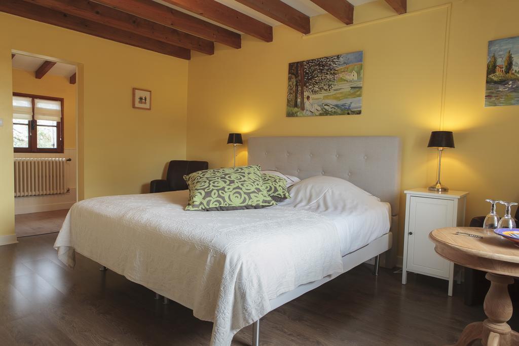 Luxury B&B Maison A Votre Sante, In Bordeaux Wine Region Savignac-de-Duras Zimmer foto